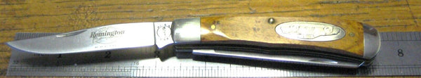 REMINGTON UMC MADE IN USA BIRDSEYE MAPLE RACING TRAPPER KNIFE R12 NICE (6315)