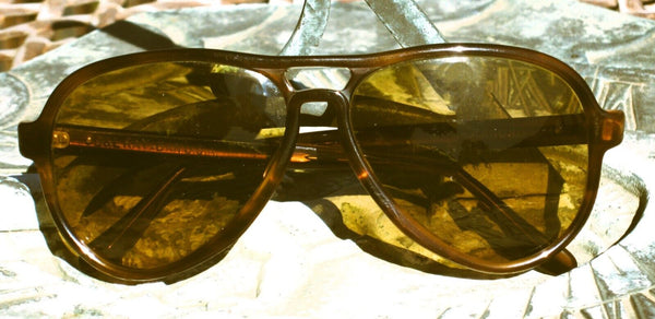 Ray-Ban USA NOS Vintage 70s B&L Aviator Ambermatic Vagabond New Sunglasses &Case