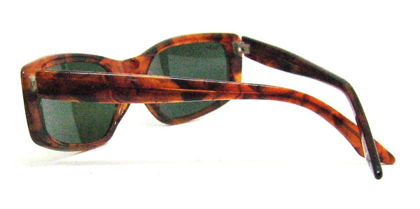 Ray-Ban USA Vintage B&L 80s Fugitive W1954 Mock Tortoise Mint Sunglasses & Case